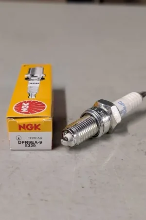 Achat Immédiat Bougie NGK Standard BUELL M2 1200 CYCLONE (DPR9EA-9) (NGK 5329)