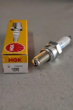 Achat Immédiat Bougie NGK Standard SUZUKI DL650 V-STROM XT (NO ABS) 16-19 (CR8E) (NGK 1275)