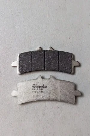 Plaquettes de frein BREMBO 07BB37RC APRILIA TUONO 1100 V4 FACTORY - RR 15-19 (Avant) Expédié Aujourd’hui
